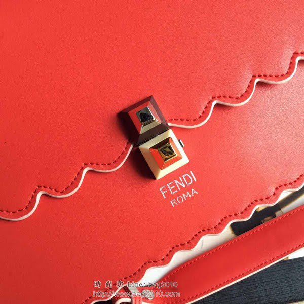 FENDI女包 經典走秀款 羅馬時尚雜誌封面主推 原版牛皮 芬迪鏈條斜挎包 2227#  fdz2037